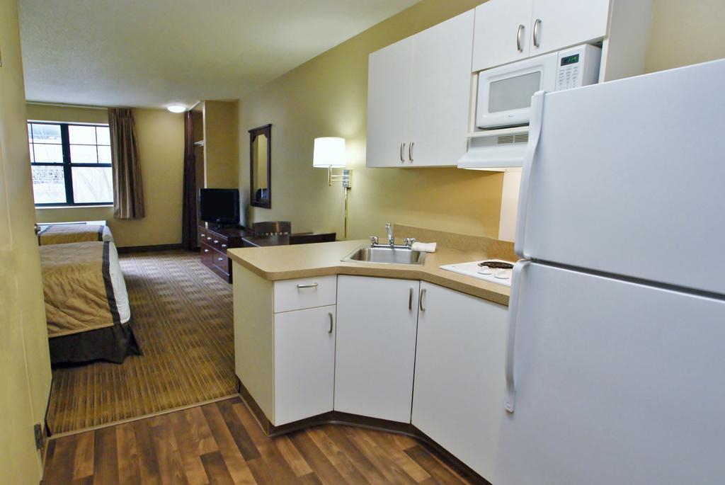 Extended Stay America Suites - San Diego - Carlsbad Village By The Sea Экстерьер фото