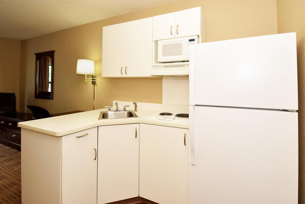 Extended Stay America Suites - San Diego - Carlsbad Village By The Sea Экстерьер фото