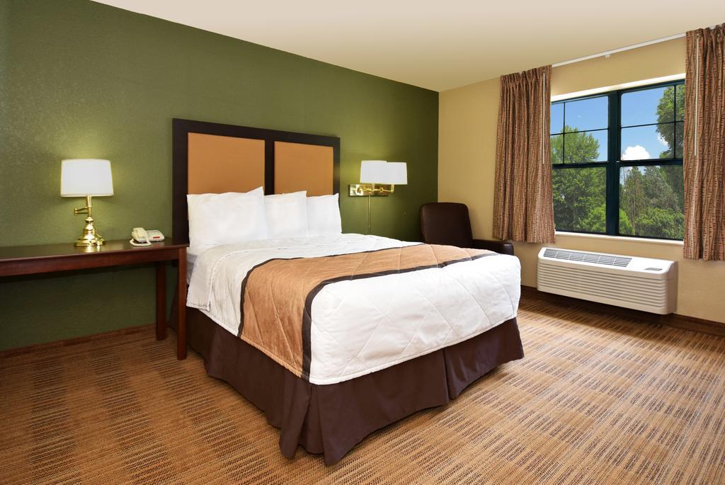Extended Stay America Suites - San Diego - Carlsbad Village By The Sea Экстерьер фото