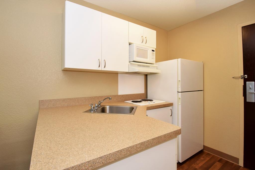 Extended Stay America Suites - San Diego - Carlsbad Village By The Sea Экстерьер фото