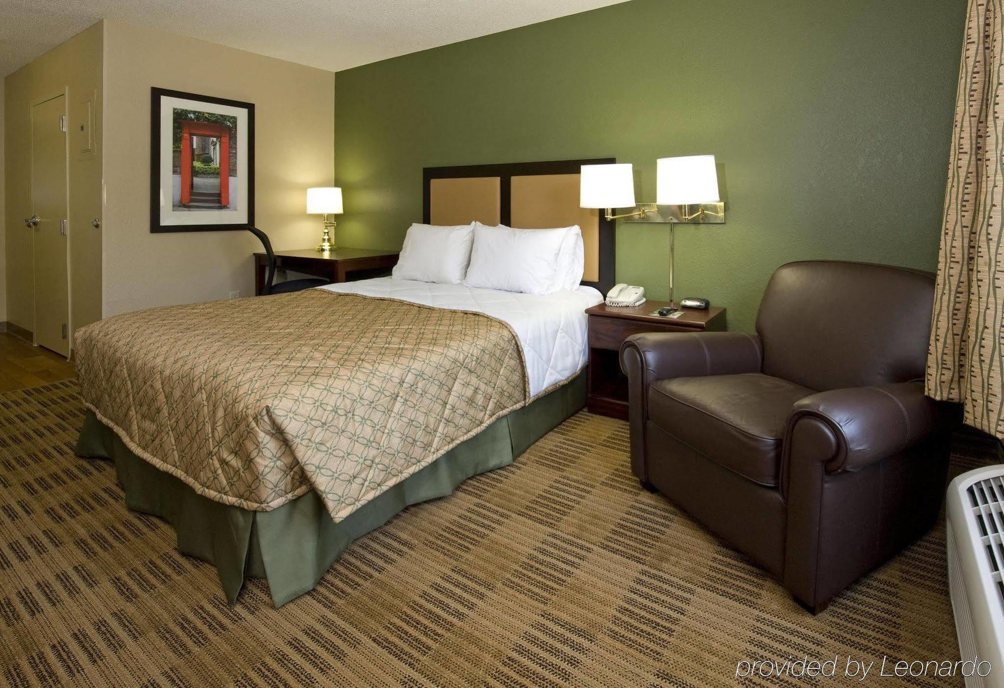 Extended Stay America Suites - San Diego - Carlsbad Village By The Sea Экстерьер фото