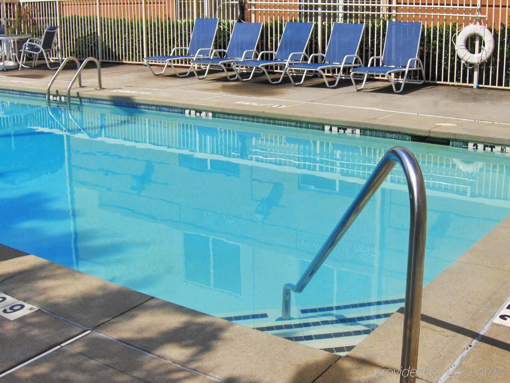 Extended Stay America Suites - San Diego - Carlsbad Village By The Sea Экстерьер фото